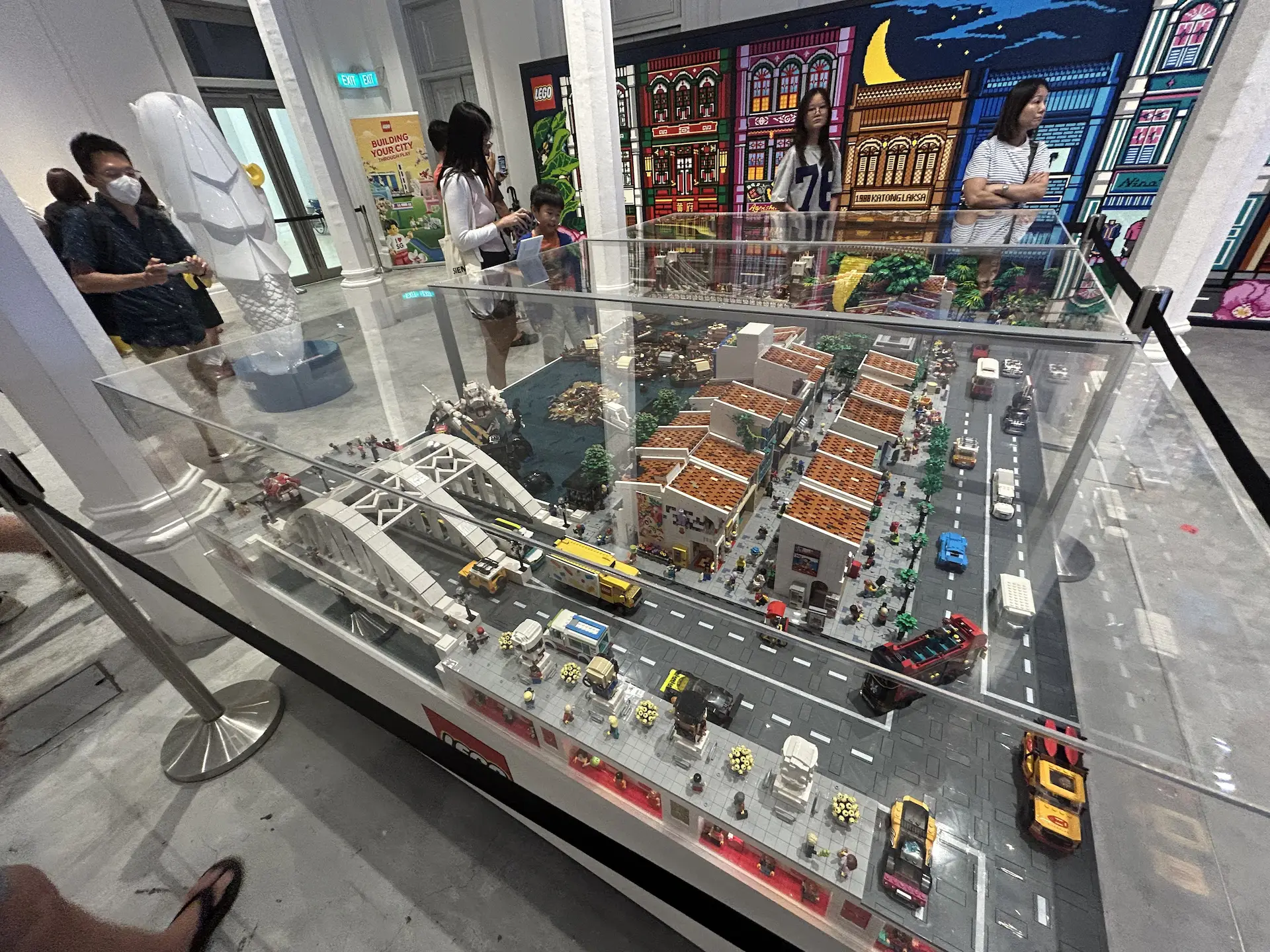 Singapore's riverside transformation from trading port to modern city